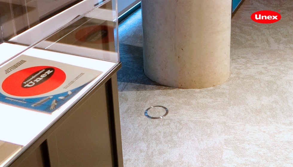 Para los instaladores, la principal ventaja de la Caja de suelo 52 de Unex es la facilidad de ejecuci�n...