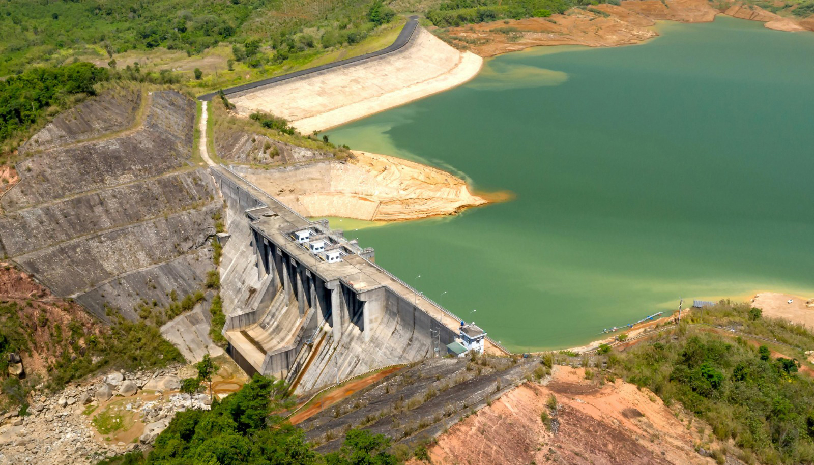 El plazo de presentaci�n de solicitudes permanecer� abierto desde las 12:00 horas del 27 de enero hasta las 14:00 horas del 26 de febrero de 2026...