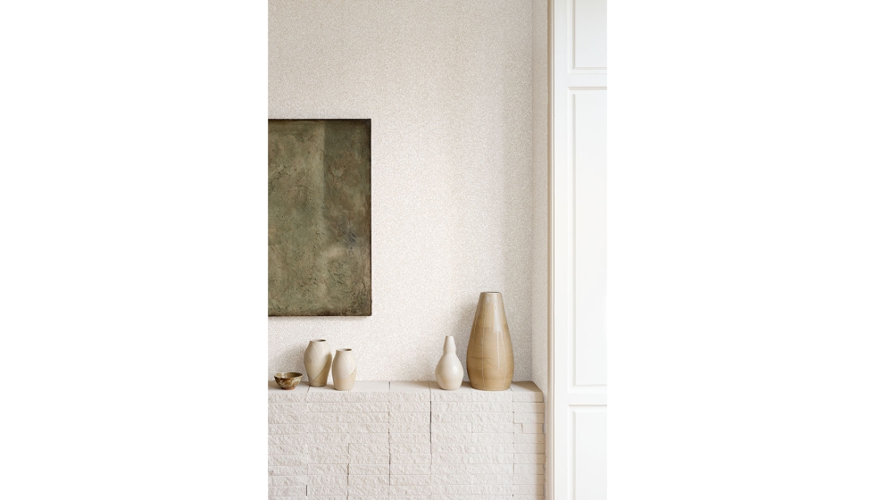 Escamas reales de basalto volc�nico, generando un revestimiento que refleja la luz de manera uniforme...