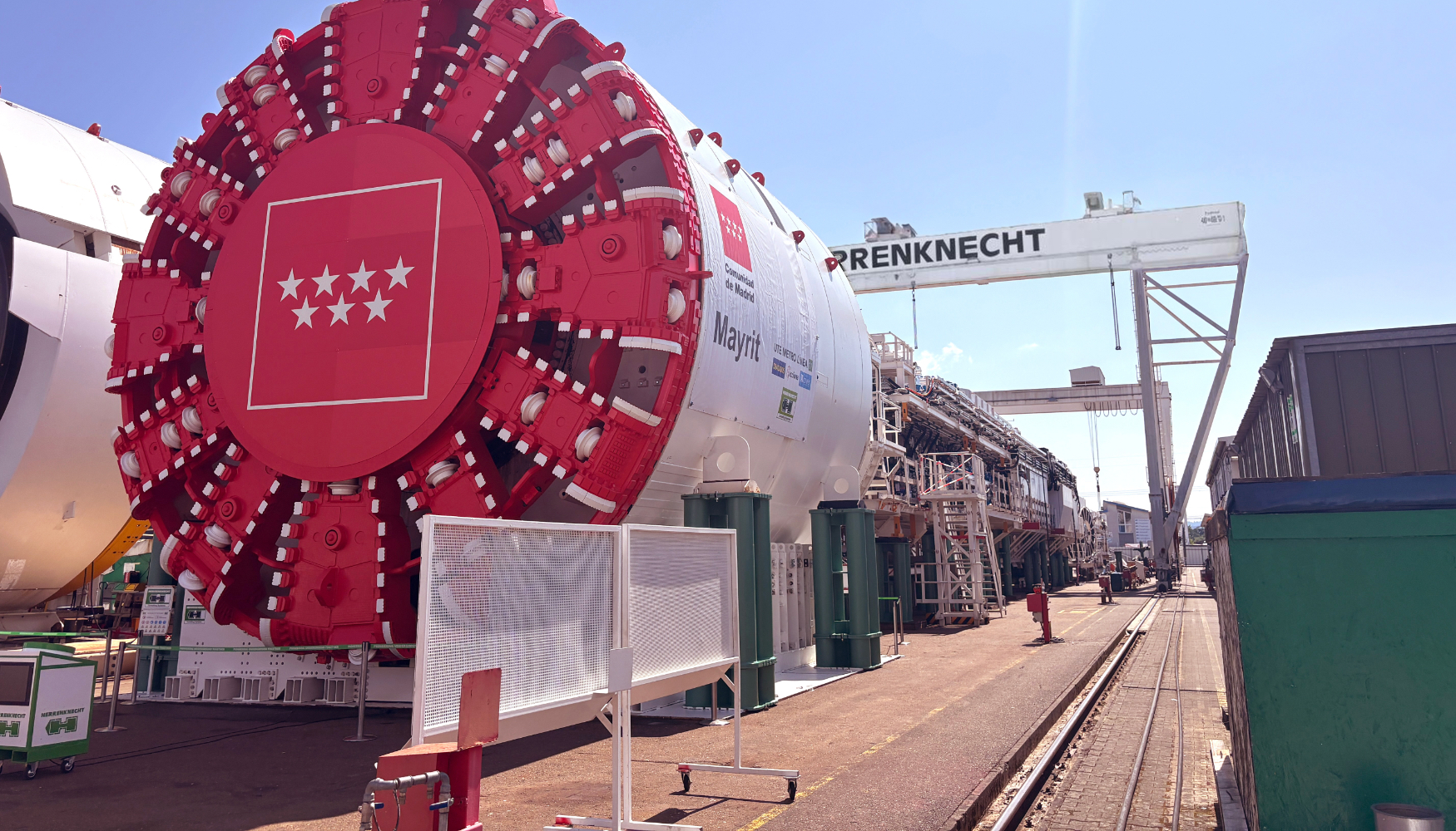 La tuneladora Mayrit, fabricada por la compa��a alemana Herrenknecht, est� formada por 21 piezas...