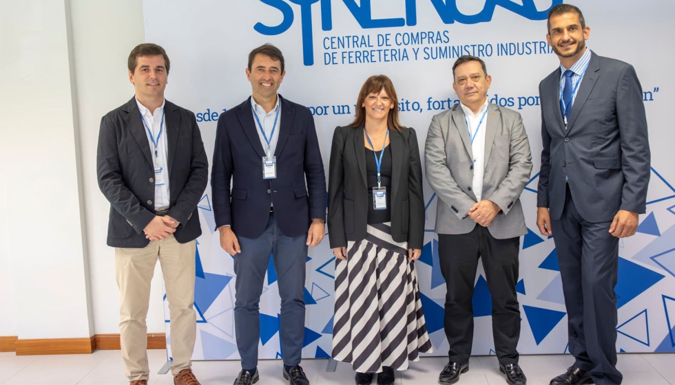 De izquierda a derecha...