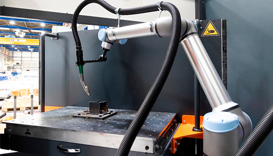 Se trata de un sistema de doble estaci�n que permite mantener la producci�n activa con un solo operario...