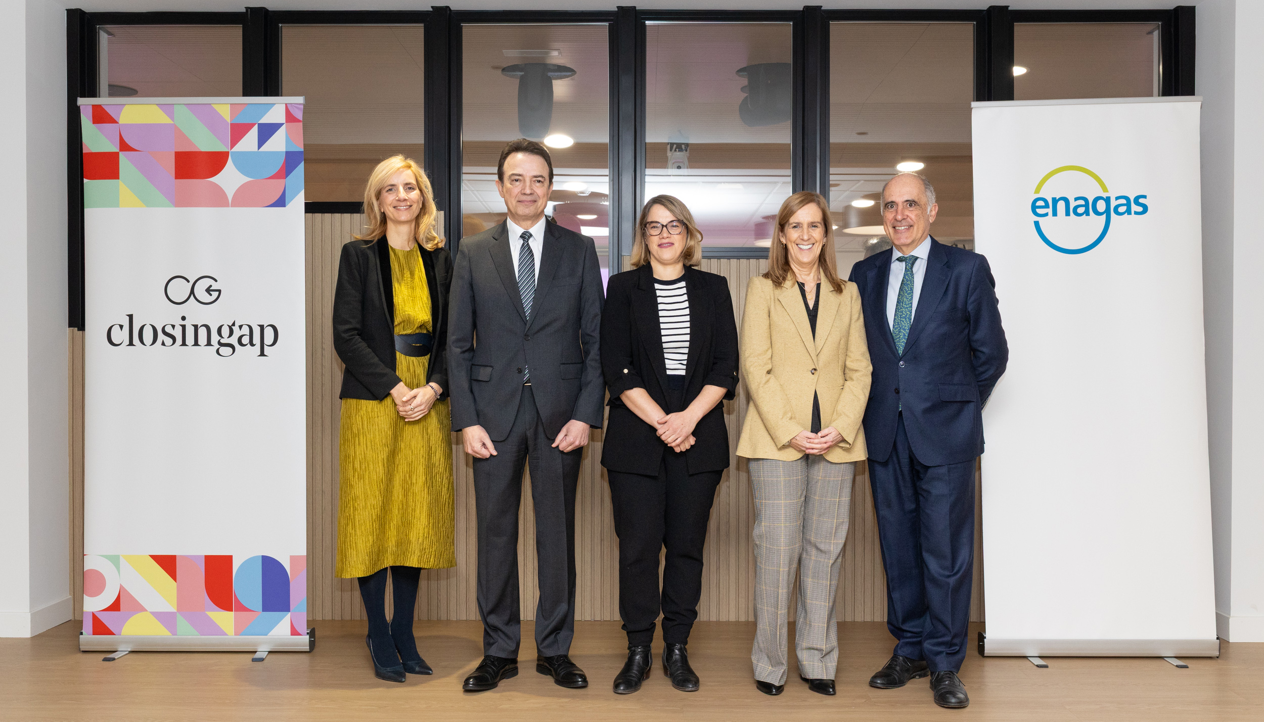 Presentaci�n del informe �Coste de oportunidad de la brecha de g�nero en la transici�n energ�tica�, impulsada por ClosinGap junto a Enag�s...