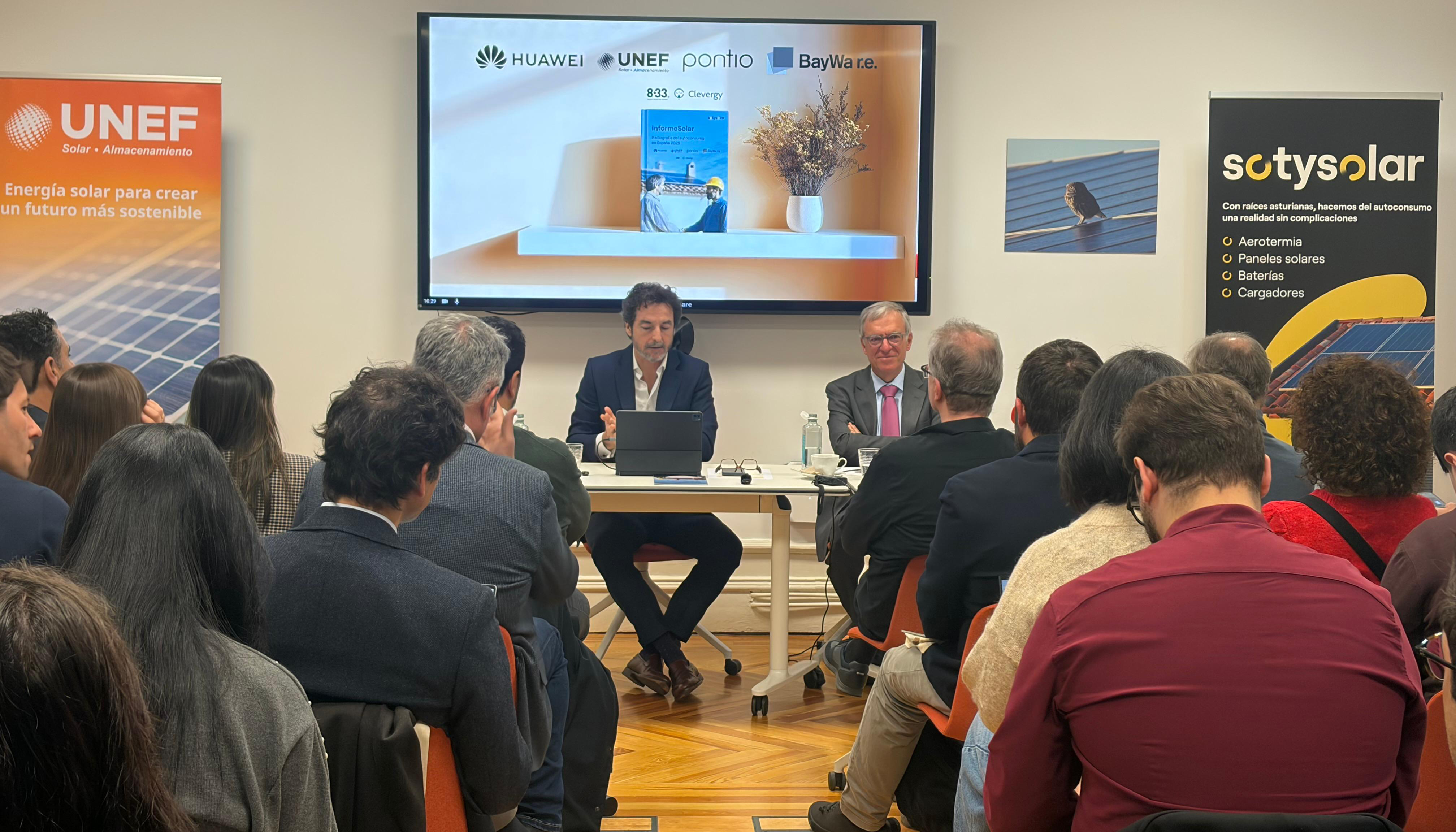 Foto de El autoconsumo en Espa�a entra en su fase adulta: �motor de industrializaci�n, de transformaci�n y democratizaci�n de la energ�a�