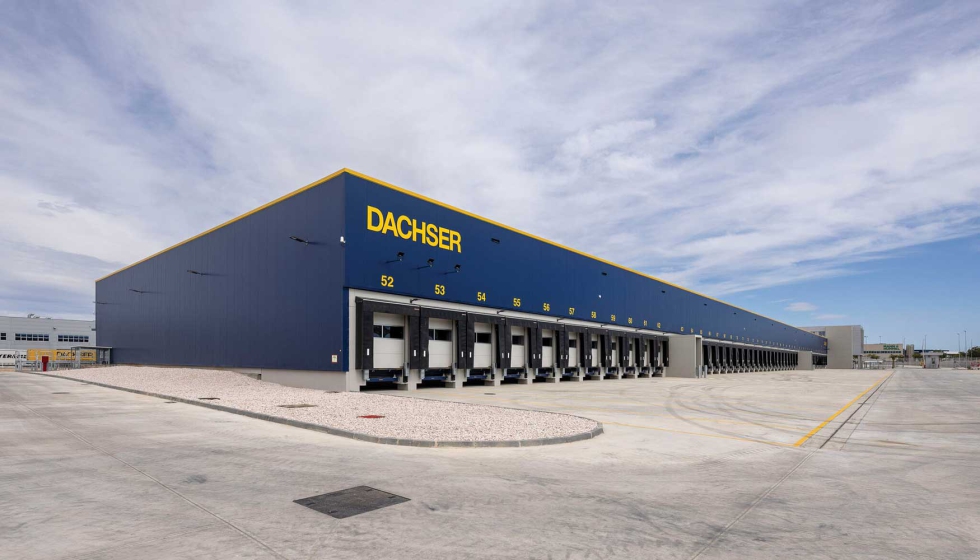 La empresa Dachser ha instalado puertas industriales, muelles de carga y rampas hidr�ulicas de H�rmann en su nueva infraestructura log�stica...