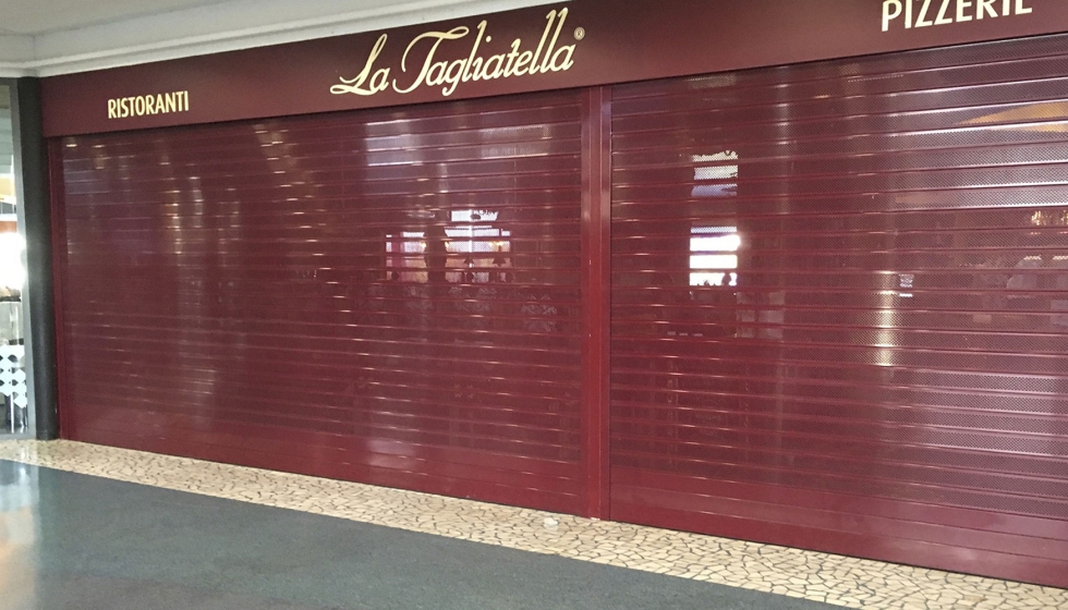 Persax trabaja con lamas con espesores nominales que oscilan entre 1,1 mm y 1,8 mm, alcanzando pesos comprendidos entre 8,8 y m�s de 10 kg/m�...