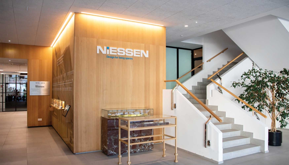 Instalaciones de ABB Niessen en Oiartzun, donde se ha implantado el sistema centralizado de secado y transporte de materiales. (Foto: Motan Group)...