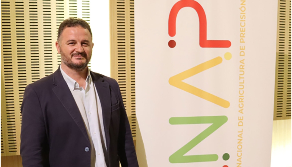 Foto de Entrevista a Manuel P�rez, catedr�tico de la Universidad de Sevilla y presidente de ANAP