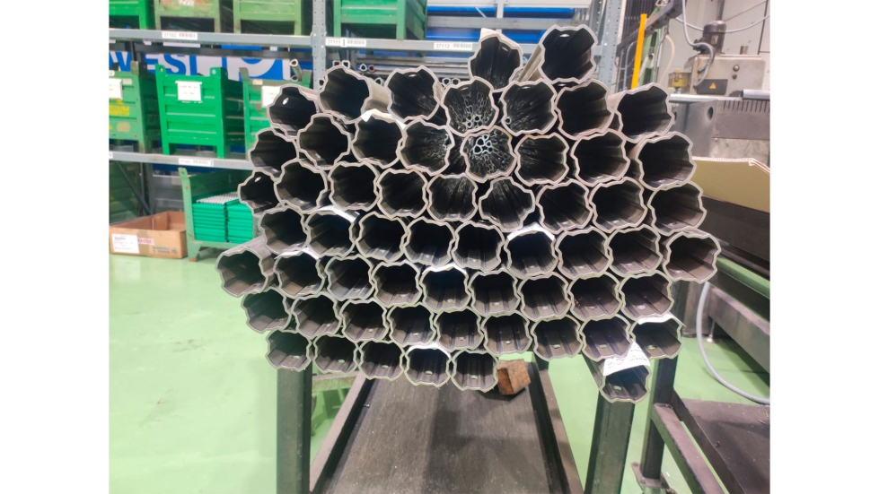 Tubos de 4 caras, desarrollados por la casa