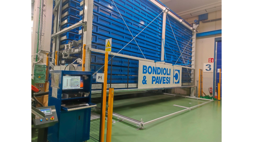 El almac�n de tubos met�licos ha aumentado la capacidad de almacenaje