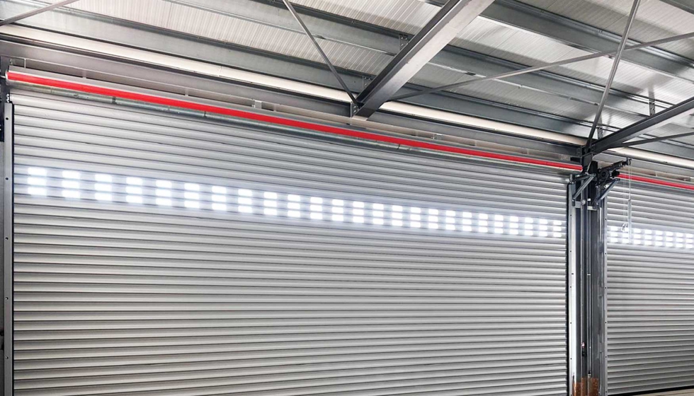 Puerta industrial LMI-125, de Portalum