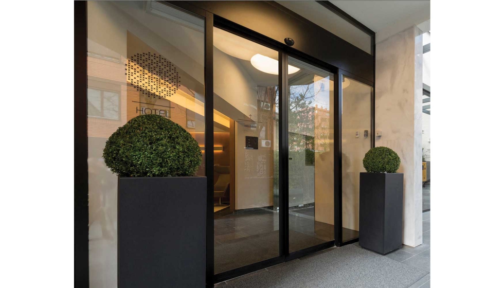 Puerta autom�tica de Erreka