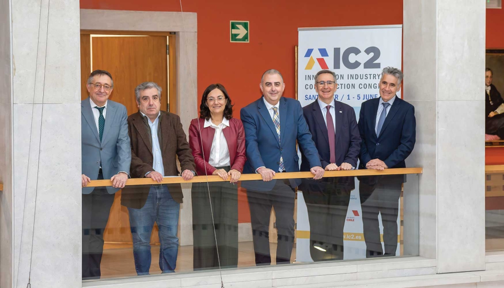 Imagen de los representantes instituciones en la presentaci�n del I Congreso de Innovaci�n en Construcci�n, Edificaci�n...