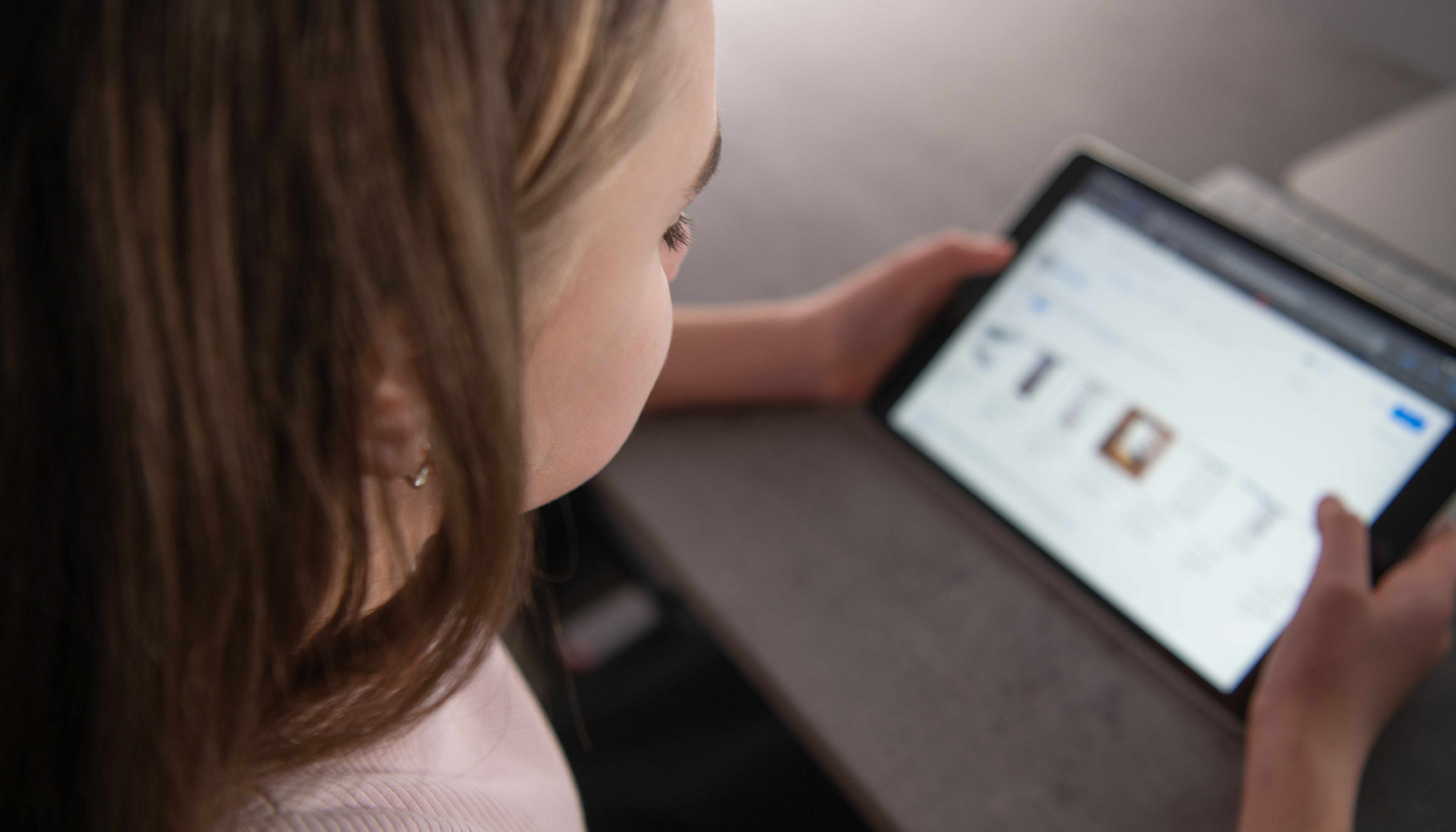 Allianz Partners impulsa Allyz Cyber, una plataforma dise�ada para proteger a los usuarios frente a fraudes...