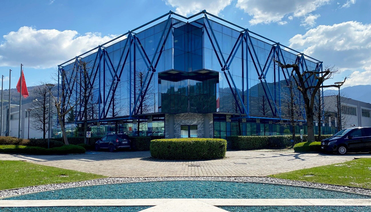 Con la Soluci�n 360�, Clivet propone una climatizaci�n pensada para el uso real de los edificios, capaz de adaptarse a condiciones cambiantes...