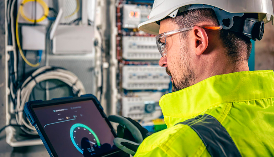 El ciberataque a Endesa, considerado uno de los m�s graves en Espa�a, ha comprometido datos personales y bancarios de millones de clientes...