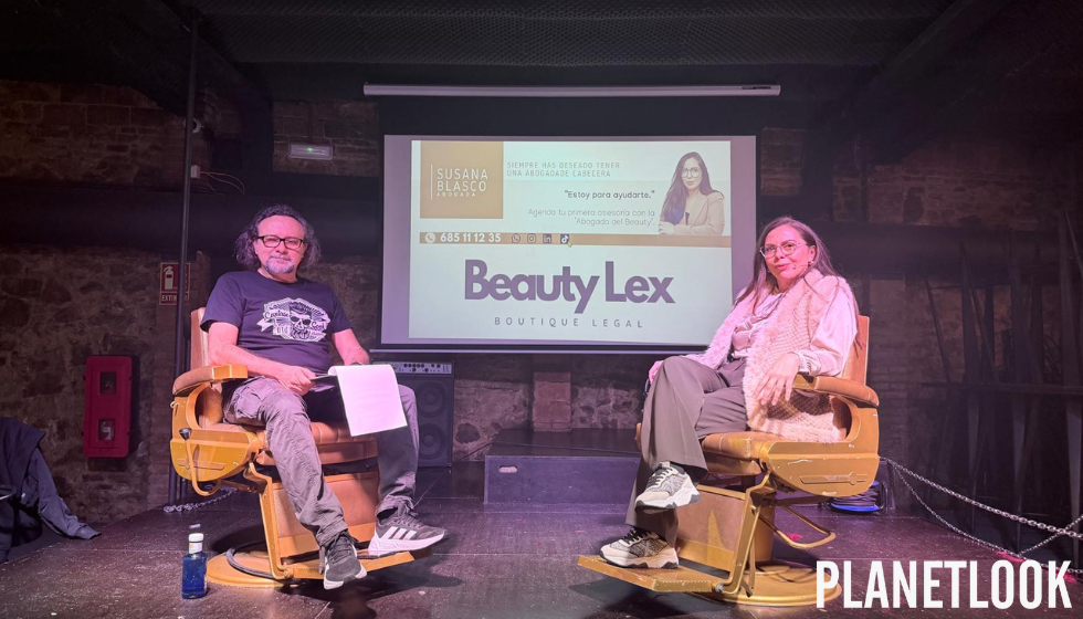 Susana Blasco, abogada especialista en imagen personal y Joan Mu�oz, director de la revista PB Barber�a