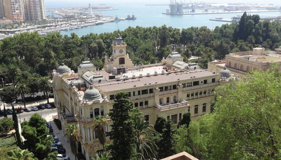 La actuaci�n abre la puerta al suministro de agua regenerada a zonas verdes asociadas a nuevos desarrollos urban�sticos en M�laga y Torremolinos...