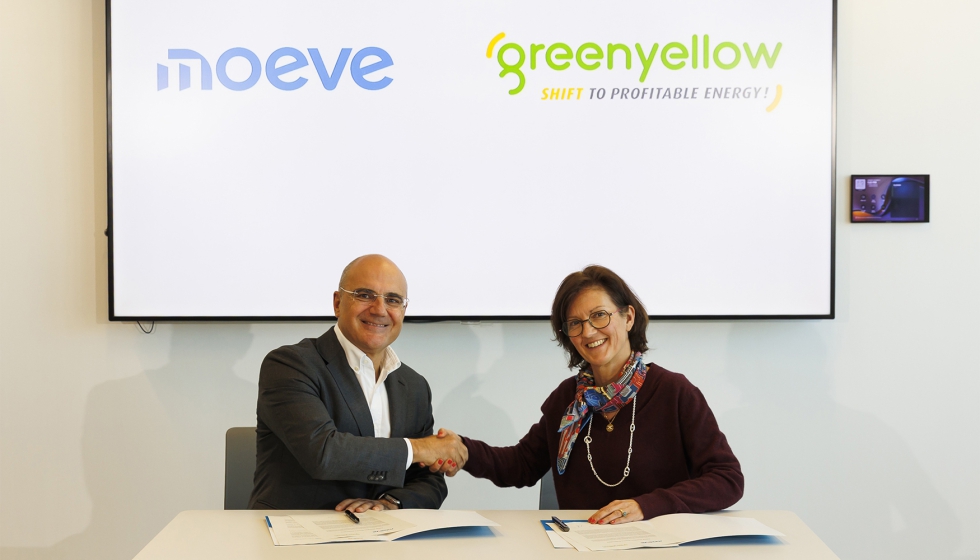 Carlos Barrasa, vicepresidente ejecutivo de Commercial & Clean Energies de Moeve, y Anne de Bagneux, directora comercial del grupo GreenYellow...