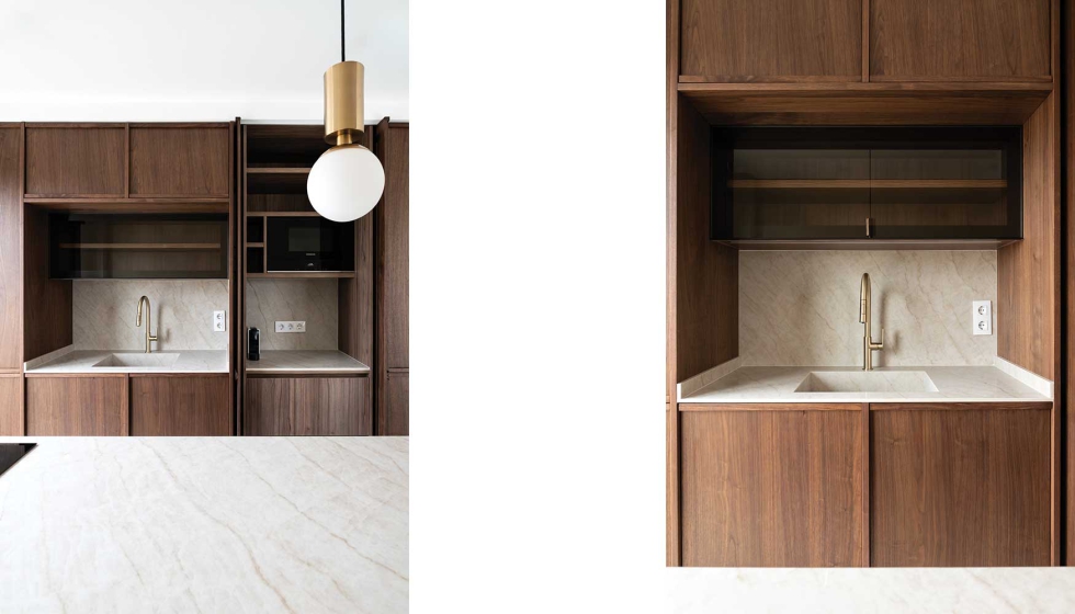 Los espacios se integran de forma natural en el entorno social de la vivienda, eliminando barreras y favoreciendo una continuidad visual...