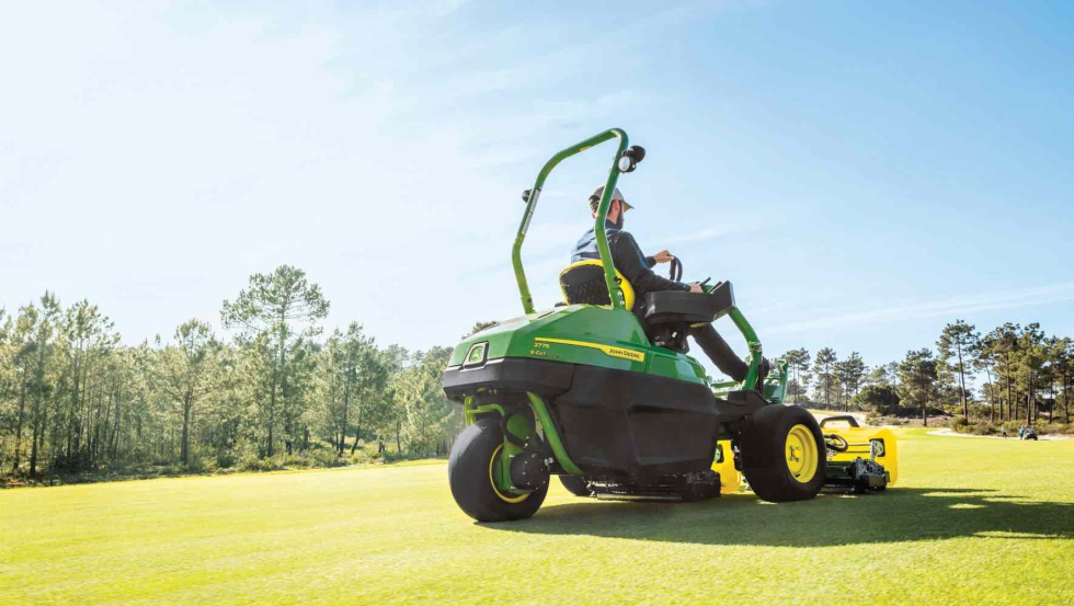El acuerdo engloba a John Deere, al distribuidor holand�s Kraakman y al equipo de la sede anfitriona Bernardus Golf en Pa�ses Bajos...