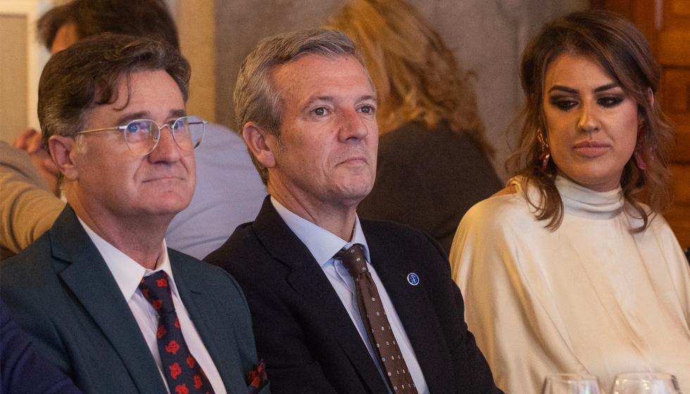 El vicepresidente de Fegaes, Julio C�sar L�pez V�zquez junto al presidente de la Xunta de Galicia, Alfonso Rueda