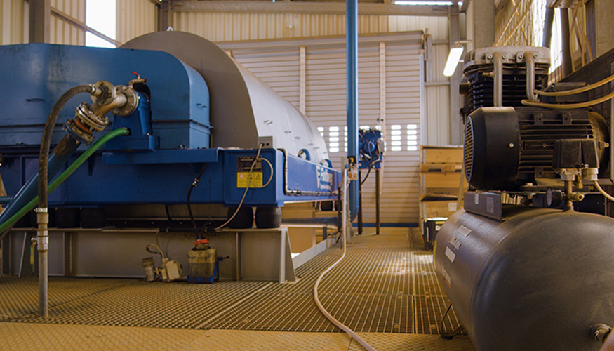 Durante el procesamiento de arena y grava, la materia prima se lava para eliminar elementos no deseados como arcilla, lodo y materia org�nica...