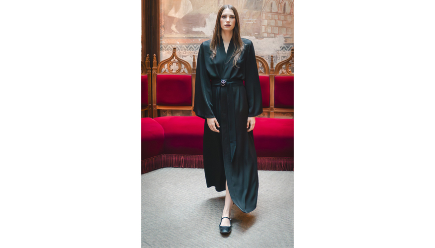 La colecci�n combina t�nica, pantal�n y top en distintas versiones estacionales...