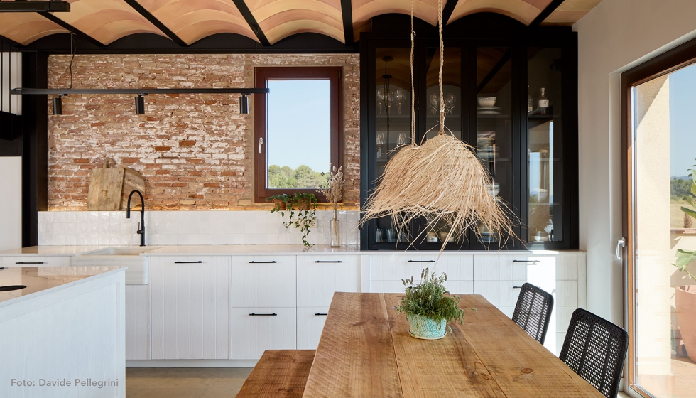 Chef Slim destaca por su est�tica estilizada y minimalista, capaz de integrarse con naturalidad en cocinas modernas de cualquier estilo...