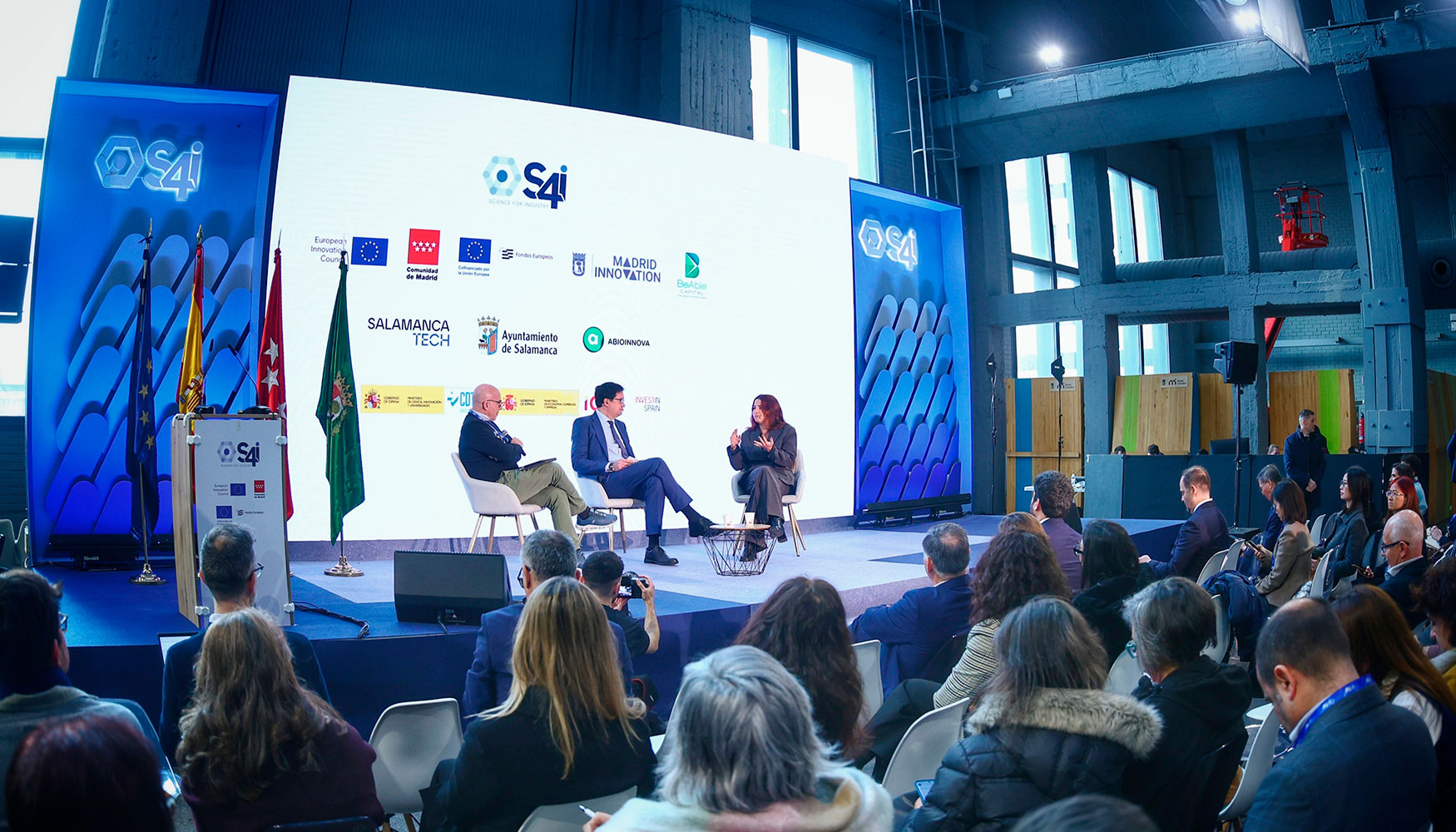 El anuncio se ha dado a conocer durante la charla que han compartido el ministro para la Transformaci�n Digital y de la Funci�n P�blica, �scar L�pez...