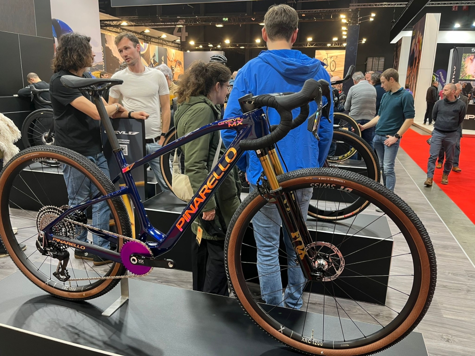 Esta es la Pinarello Grevil MX, con SRAM XX SL Eagle AXS, vista en Velofollies (Foto: Tradebike)