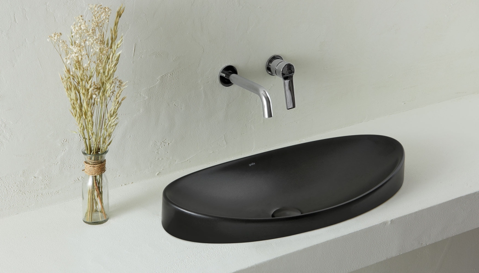 Se caracteriza por su silueta oval, l�neas fluidas y proporciones arm�nicas, en el que transmite una sensaci�n de ligereza visual y sofisticaci�n...