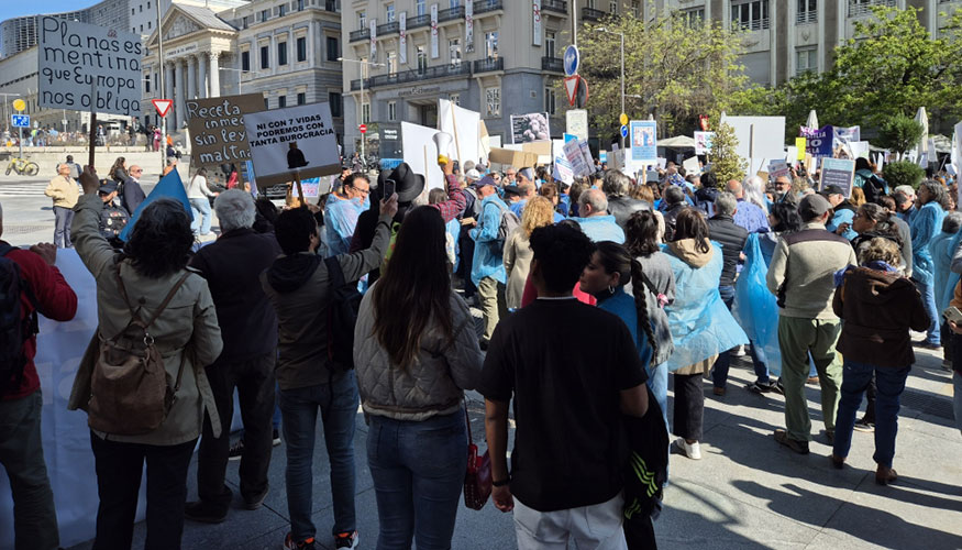 Imagen de archivo de la manifestaci�n de los veterinarios que tuvo lugar el pasado 7 de mayo frente al Congreso de los Diputados...