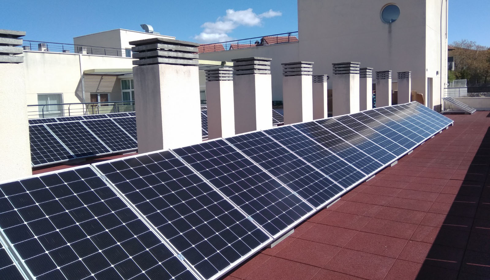 El sector del autoconsumo ha detectado en 2025 un creciente inter�s por el autoconsumo con almacenamiento, especialmente tras el apag�n...