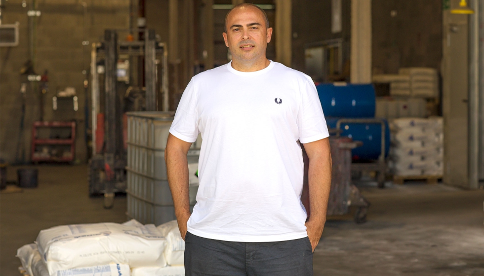 Miguel �ngel Ol�as, EA-Iberia Country Manager/Chairman