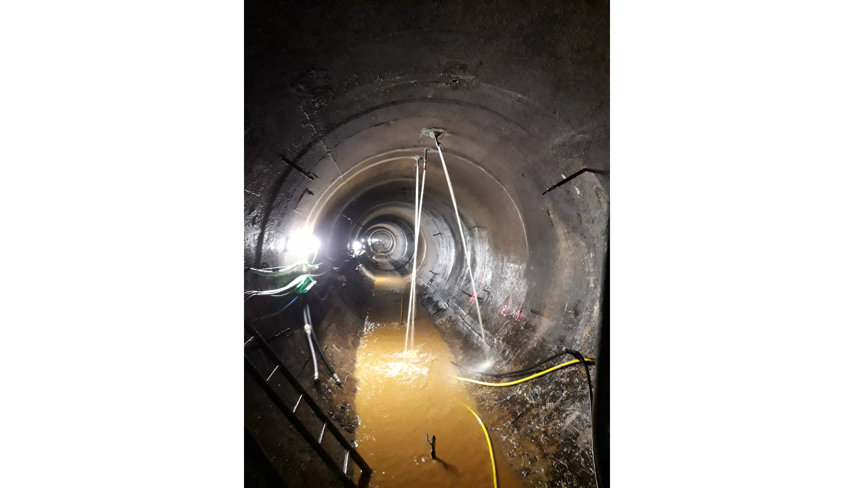 Filtraciones canalizadas en el anillo 81