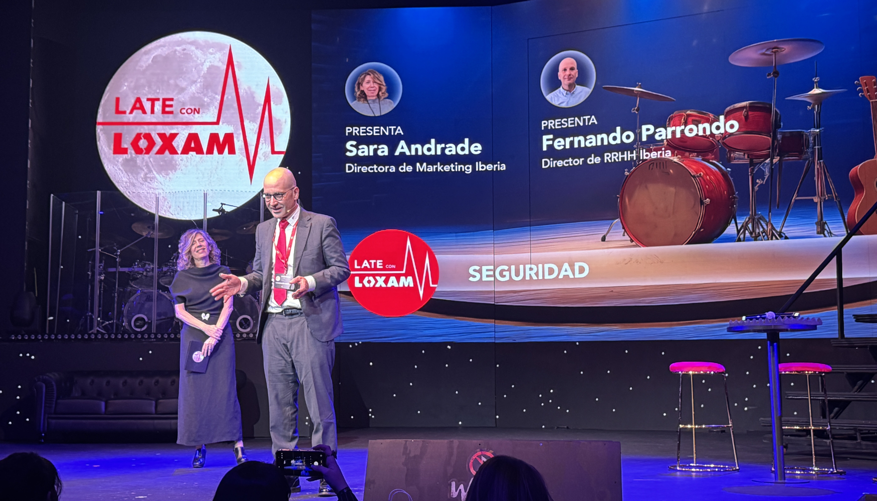 Sara Andrade, directora de Marketing de Loxam Iberia, y Fernando Parrondo, director de Recursos Humanos de Loxam Iberia