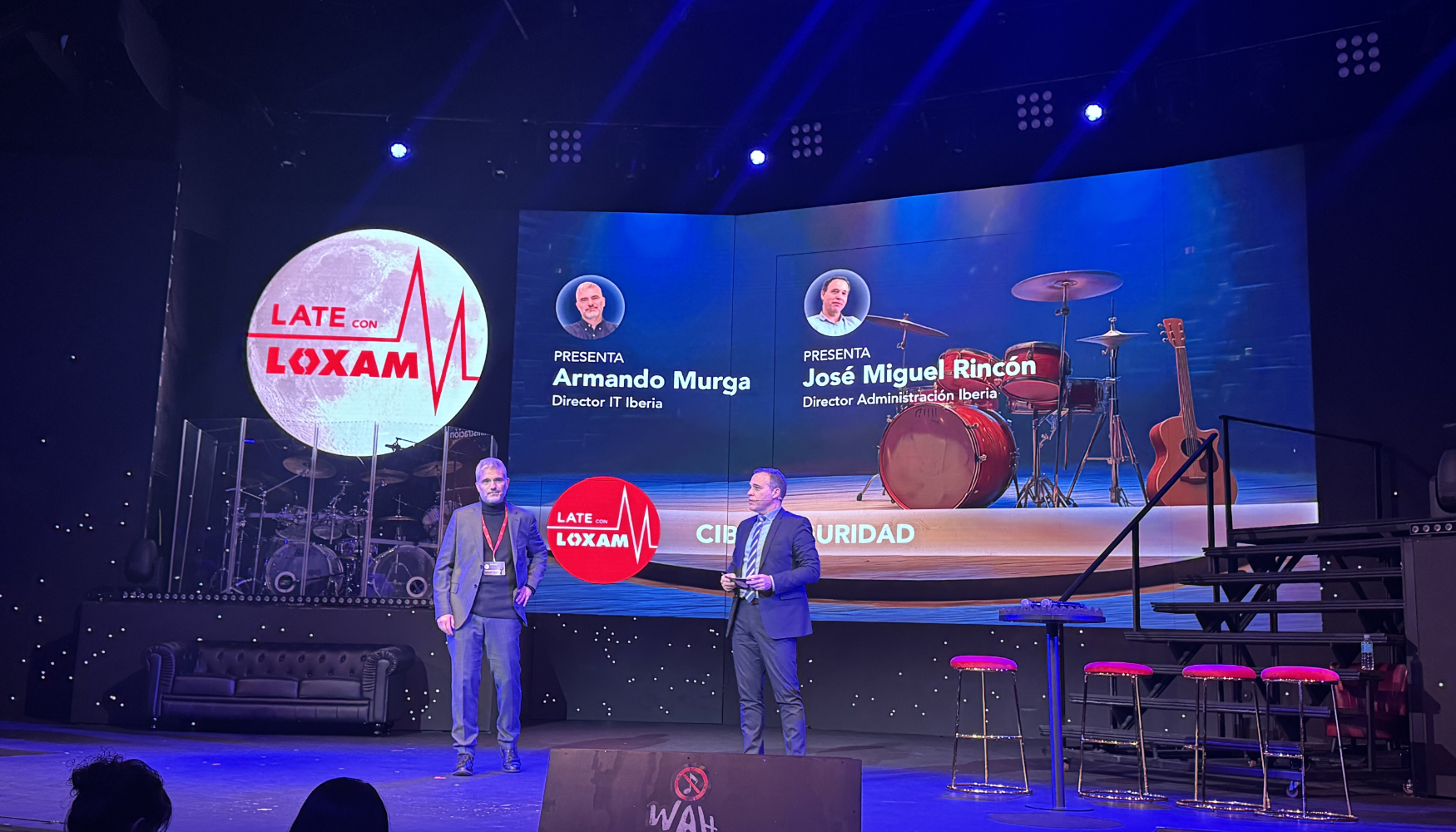 De izquierda a derecha: Armando Murga, director de IT, y Jos� Miguel Rinc�n, director de Administraci�n en Loxam Iberia...