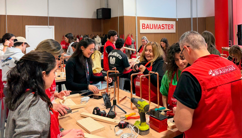 El espacio est� pensado para familias y grupos de amigos que quieren aprender haciendo y compartir tiempo
