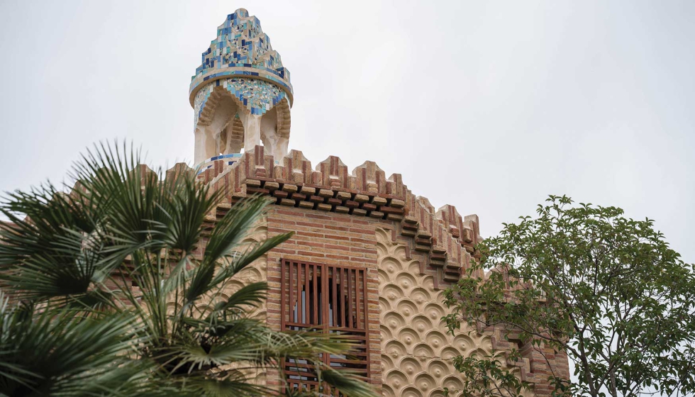 Los pabellones de la Finca G�ell constituyen el primer encargo de gran envergadura que Gaud� realiz� para su mecenas Eusebi G�ell...