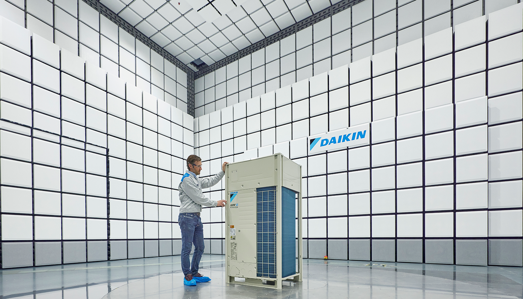 El complejo cuenta con una instalaci�n de pruebas con 23 c�maras avanzadas