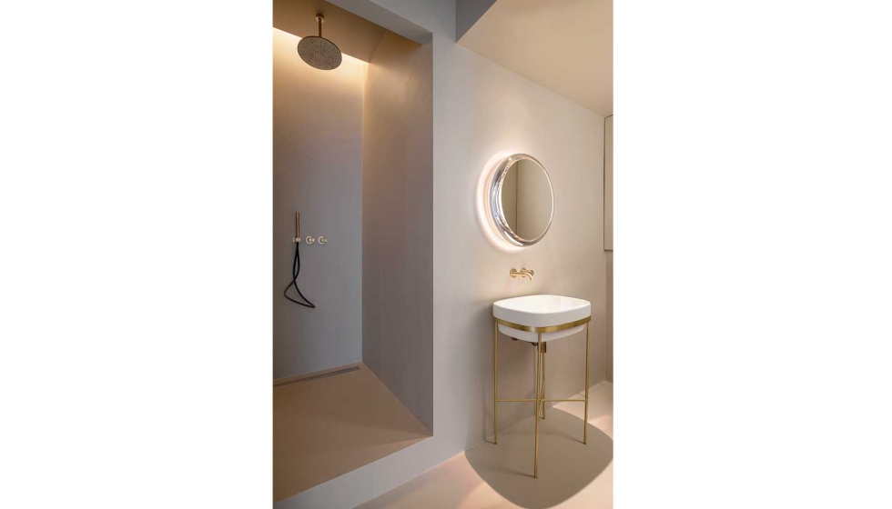 Las soluciones de rejuntado y sellado adquieren un papel clave en el acabado final del plato de ducha, elemento protagonista del dise�o del ba�o...