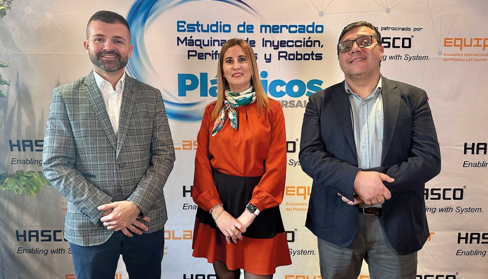 N�stor Casta�eda, technical sales engineer de Hasco Hasenclever GmbH + Co KG, Yolanda G�mez Marzo de Fira Barcelona / Equiplast y Nuno Gomes...