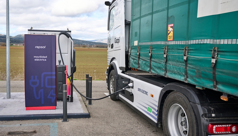 La estaci�n de Lopidana tambi�n se ha utilizado para probar el nuevo Mercedes Benz eActros 600...