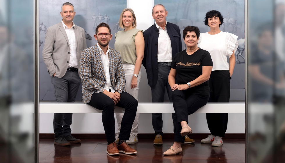 Familia Server, al frente de Rolser