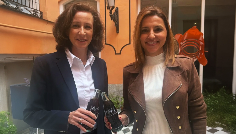 Elodie Perthuisot, directora ejecutiva de Carrefour Espa�a, y Ana Callol, directora general de Coca-Cola Europacific Partners Iberia...