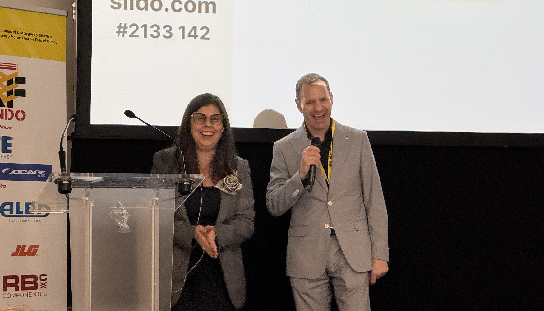 Maxber es la primera empresa en Espa�a que inicia el proceso de certificaci�n seg�n sello IPAF Rental+