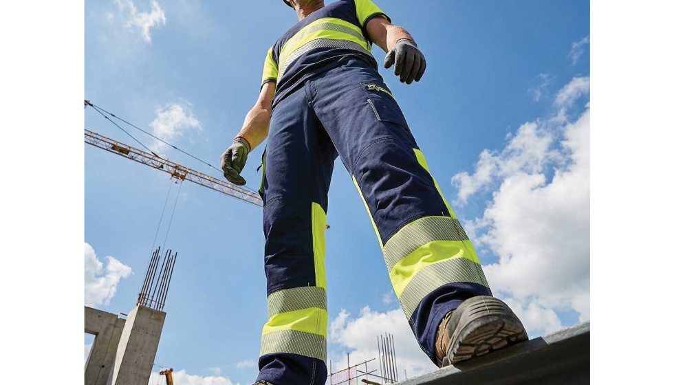 Pantal�n con elasticidad en 4 direcciones combinado AV EN ISO 20471 Clase 1, modelo WR.2.172