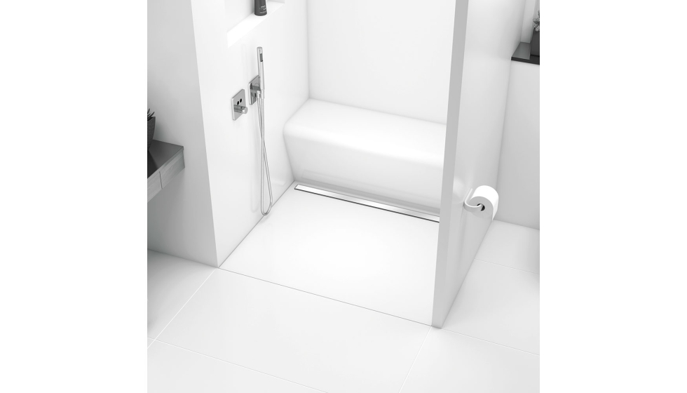 Fundo Riolito Neo, con desag�e lineal integrado, aporta un plus est�tico