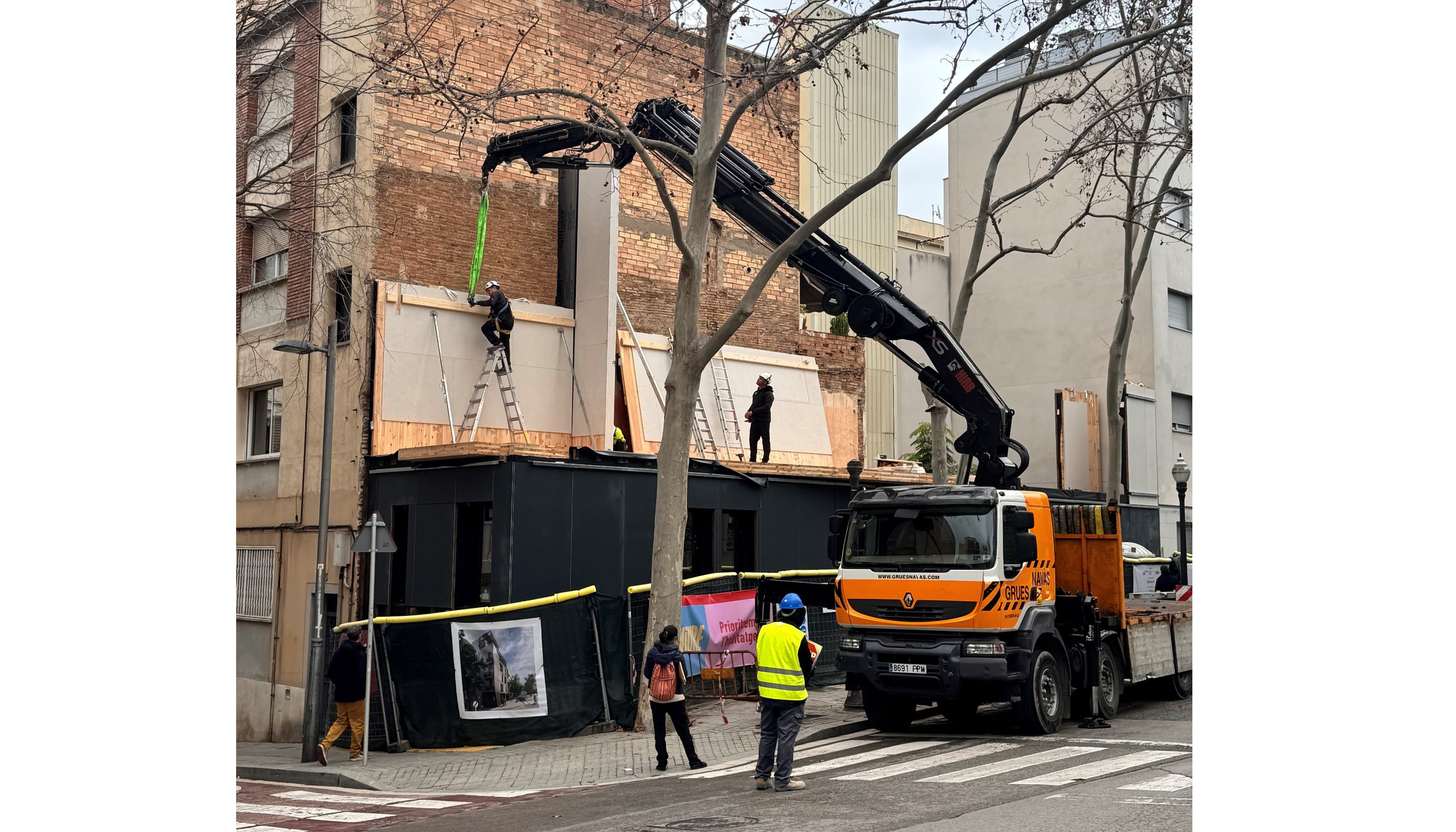 Concebido inicialmente como proyecto piloto, �WikiHousing� se plantea como una iniciativa replicable y escalable...